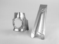 Claxoncover en neus staal zeskant logo V50