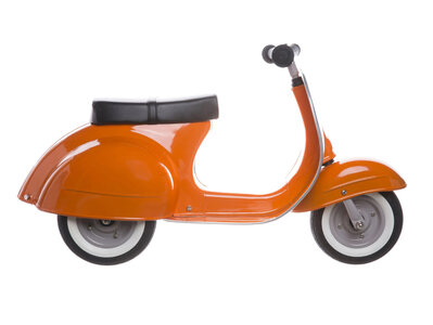 Loop scooter Vespa style, voor kinderen van 1 tot 5 jaar ORANJE